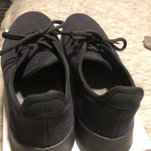 Men’s Size 11 Charcoal Allbirds Tree Runners